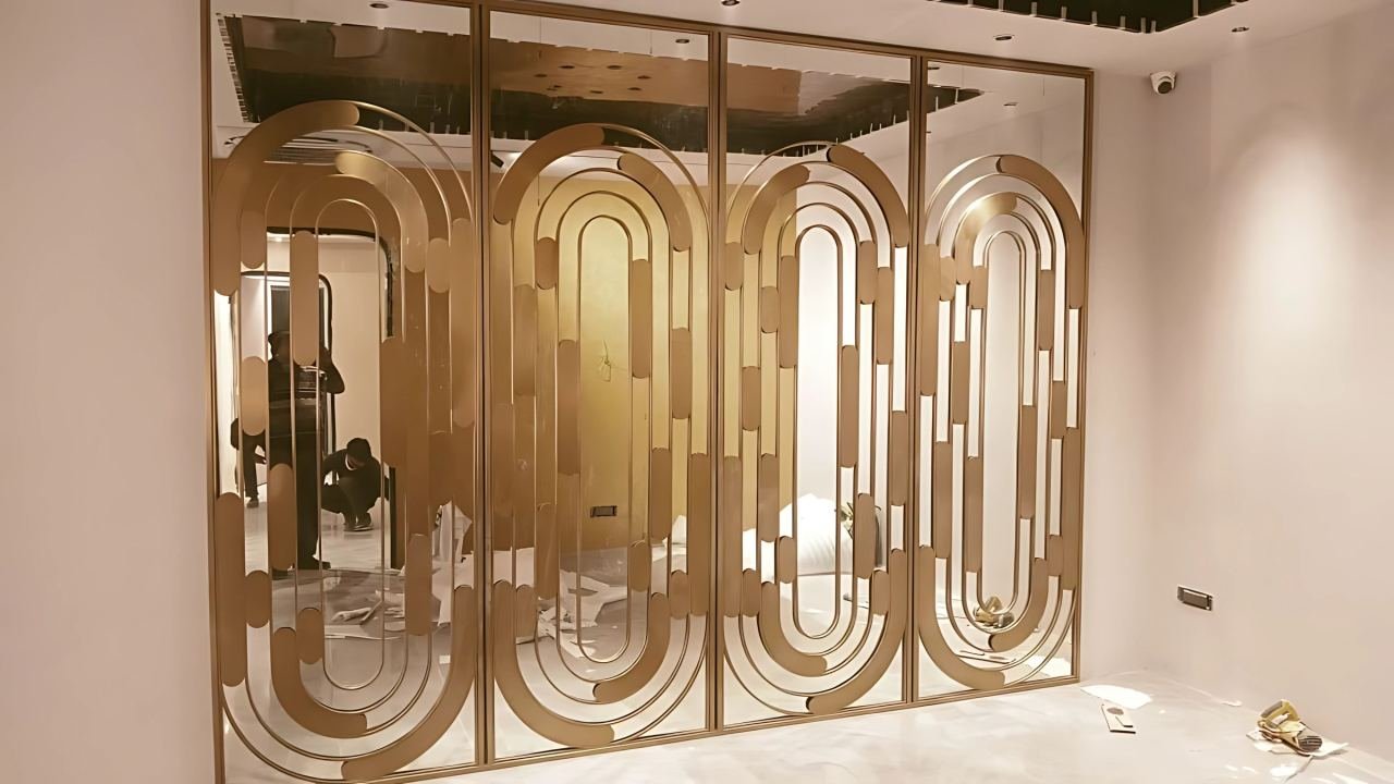 Decorative metal screen and partition