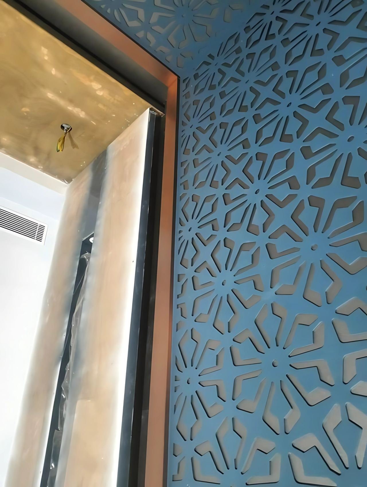 Metal ceiling panel