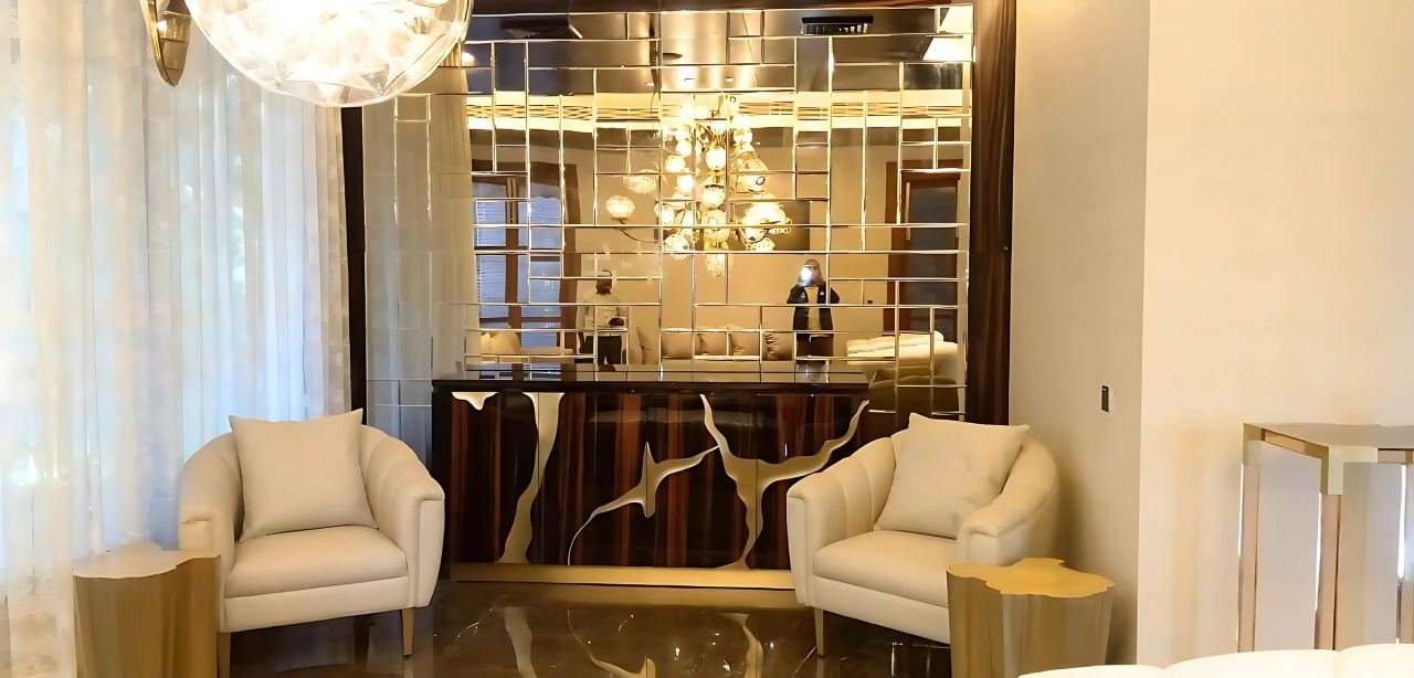 Metal-framed furniture and console