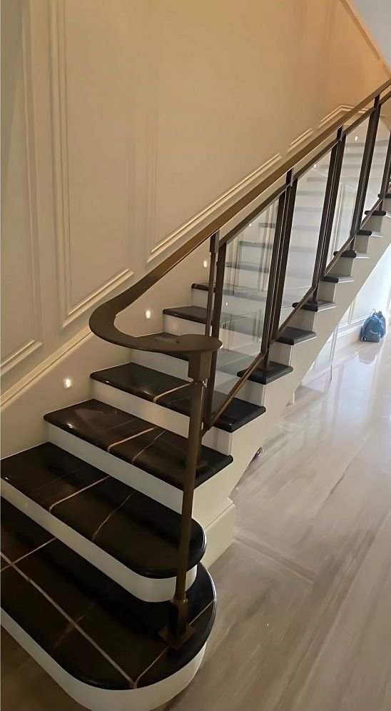 Metal and glass staircase balustrade in a residence