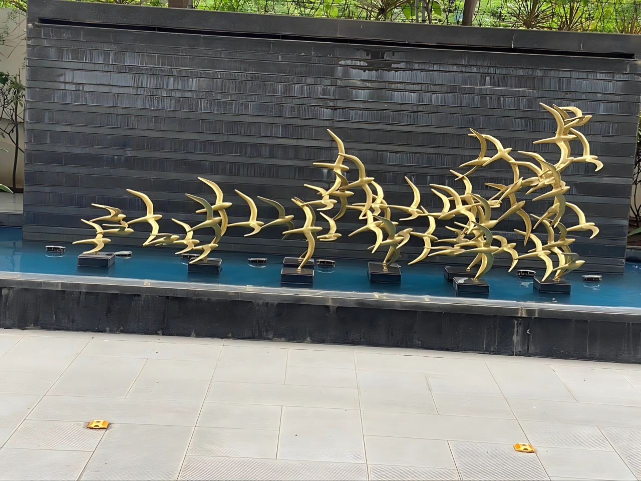 Metal sculpture