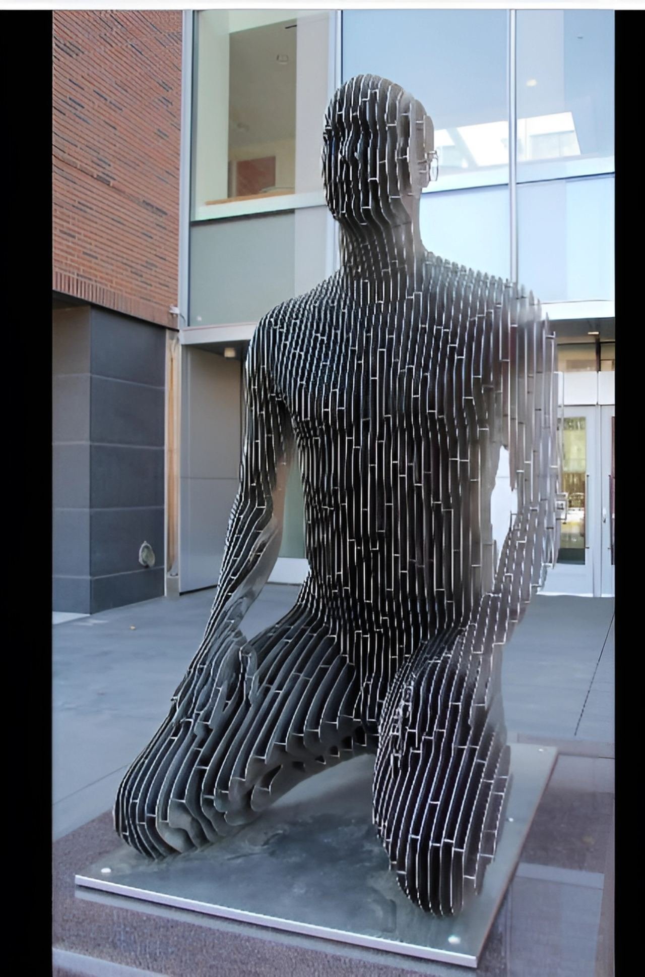 Metal sculpture