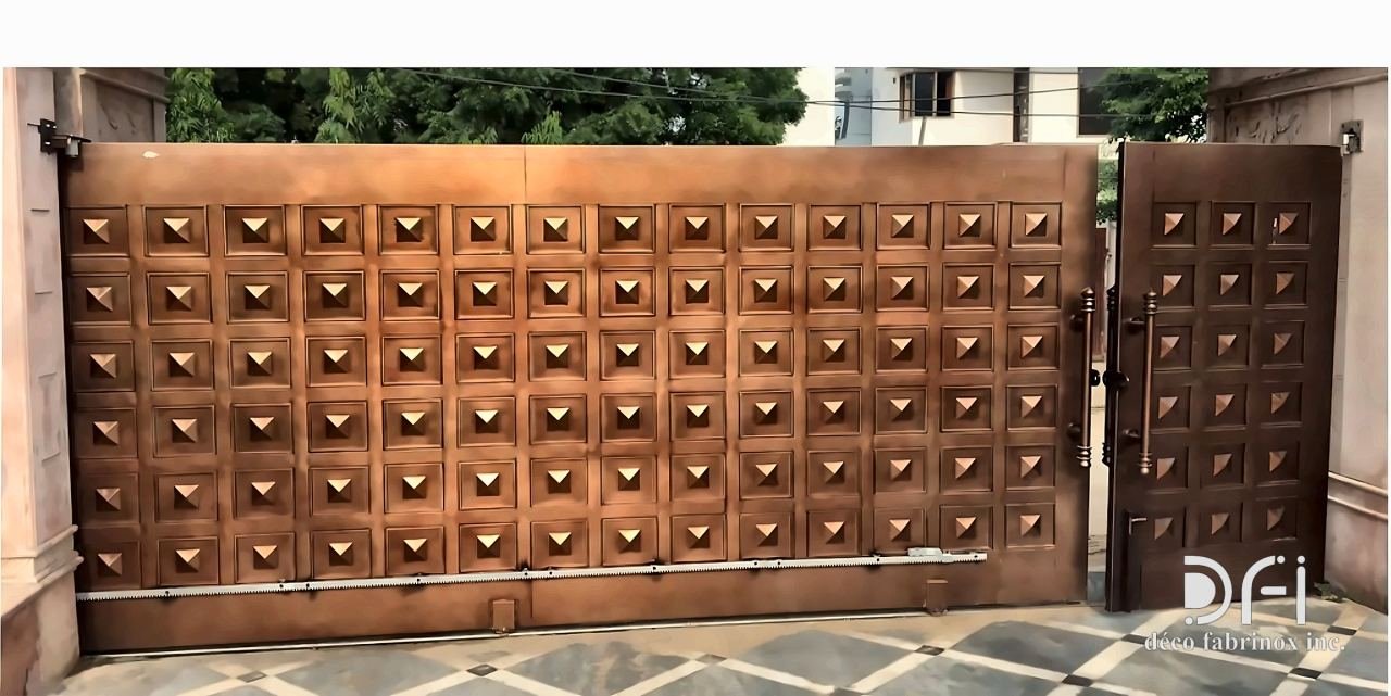 Copper studded gate with pyramid bosses