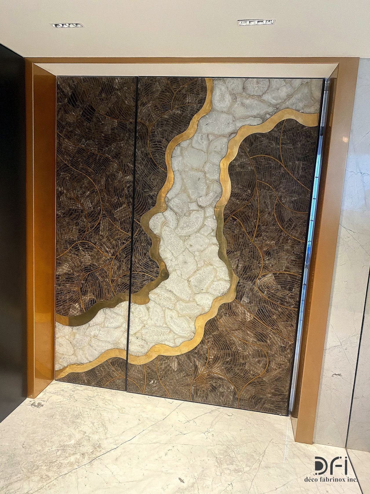 Architectural Metal Cladding & Wall Panels | Dèco Fabrinox Inc.